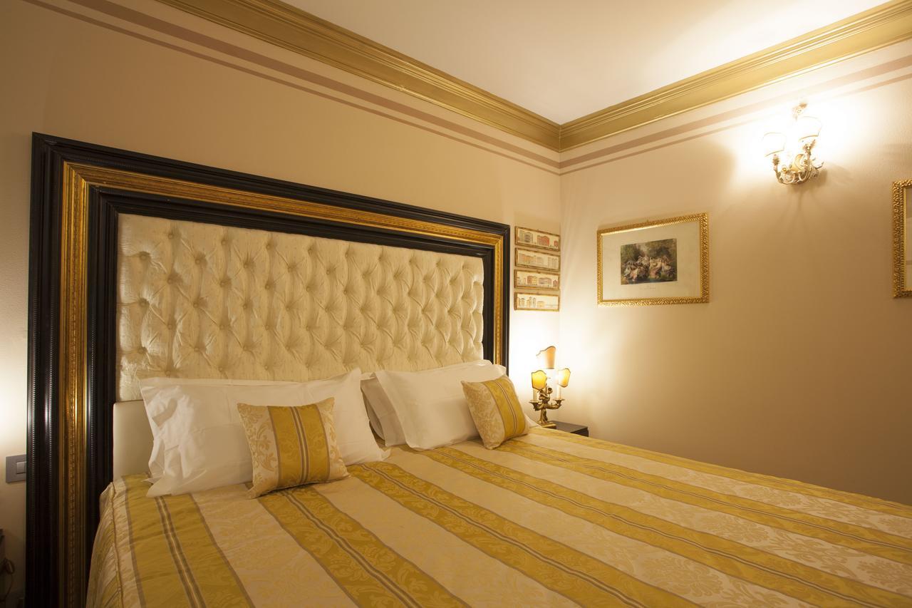 Martins De Luxe Apartahotel