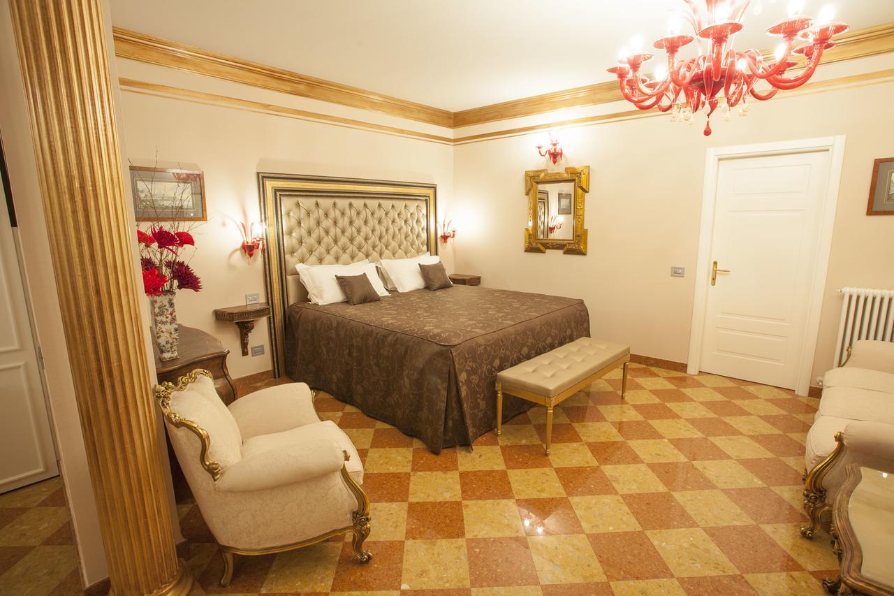 Martins De Luxe Apartahotel Rávena